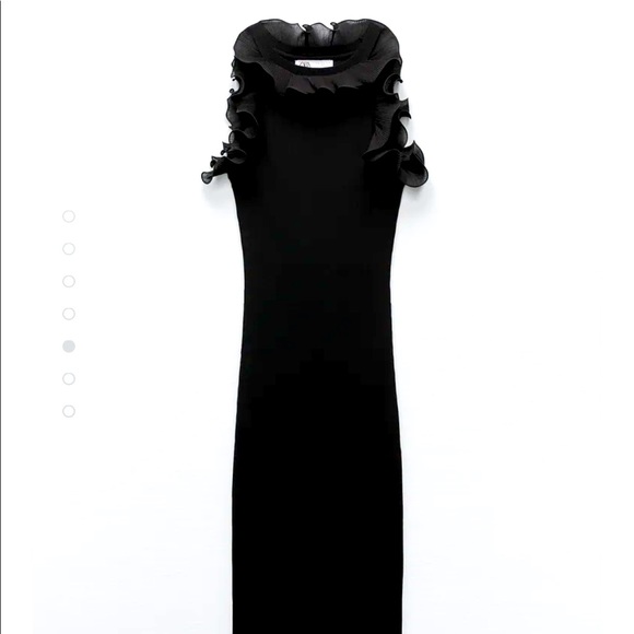 Zara Ruffled knit dress - Picture 1 of 3